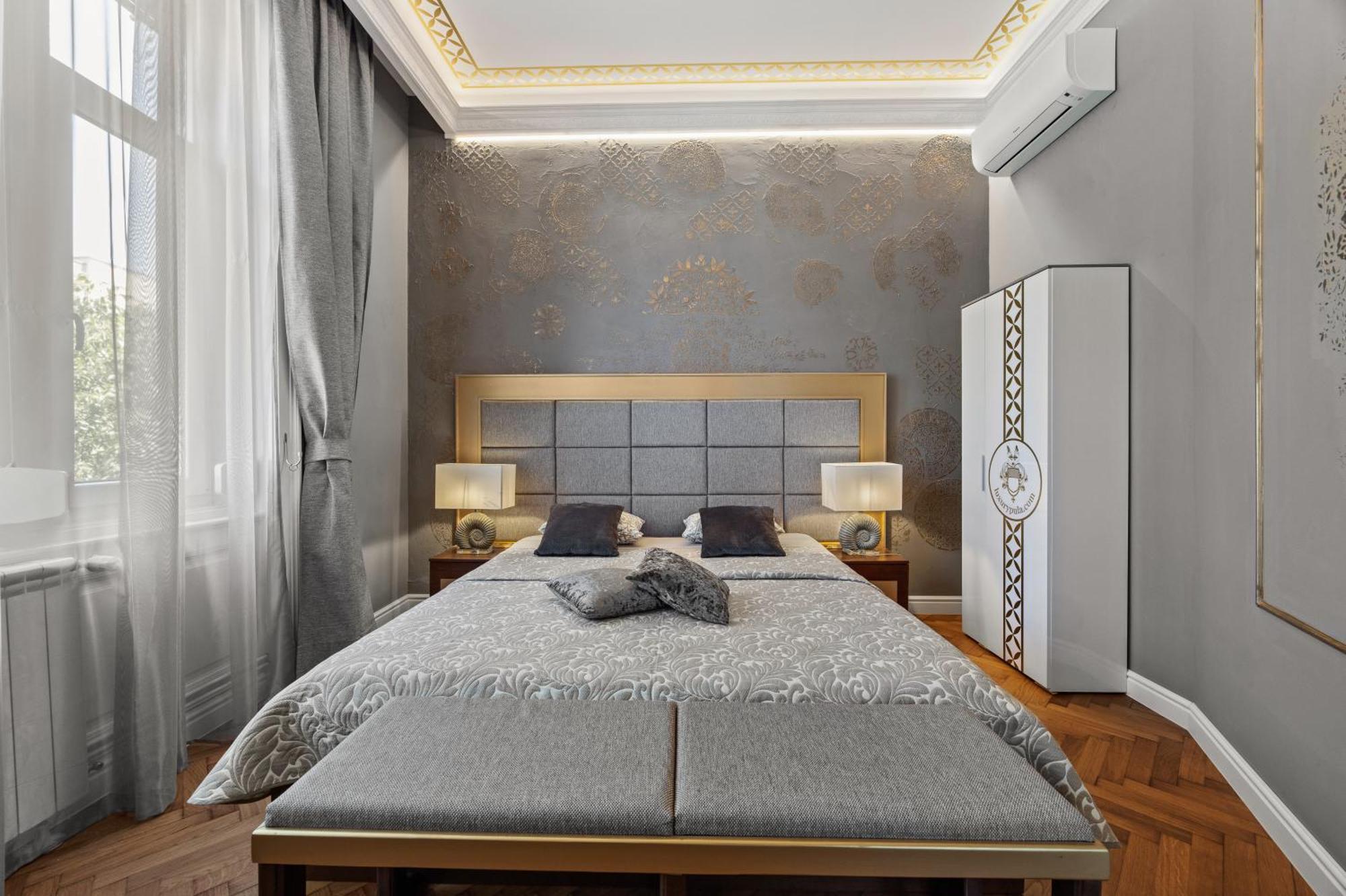 Villa Muenz Luxurious Residence Pula Exterior foto